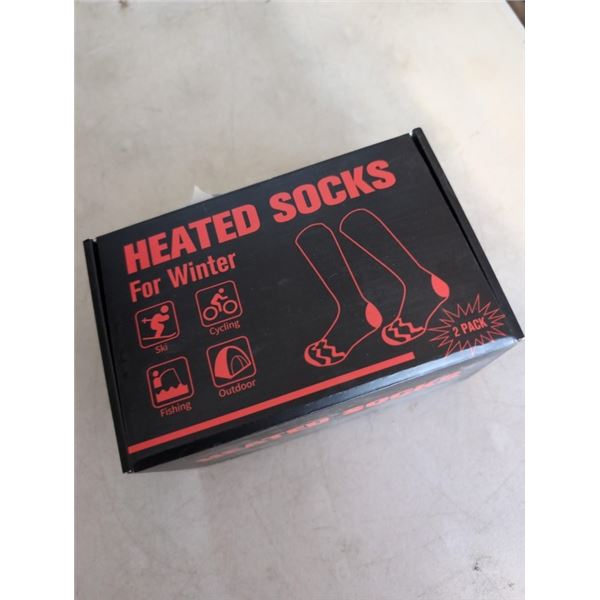 2 PAIRS HEATED RECHARGABLE SOCKS