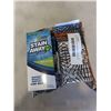 Image 1 : 4 NEW STAIN AWAY DENTURE CLEANSERS