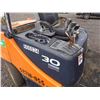 Image 25 : Doosan D30S-7 Forklift (Runs & Lifts - See Video)