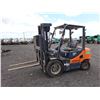 Image 2 : Doosan D30S-7 Forklift (Runs & Lifts - See Video)