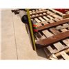 Image 13 : Pair Forklift Forks 6ft Long