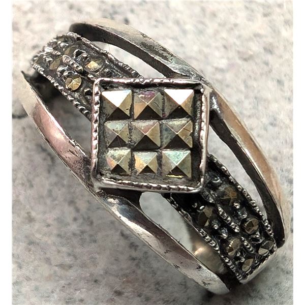 SILVER MARCASITE   RING, SUGGESTED RETAIL VALUE $200