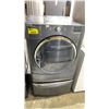 Image 1 : MAYTAG YMEDE301YG0 3000 SERIES 27"W FRONT LOADING DRYER & MAYTAG YMHWE251YG00 2000 SERIES 27"W