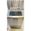 Image 1 : SAMSUNG WA45H7200AP/A2 27"W TOP LOADING WASHING MACHINE