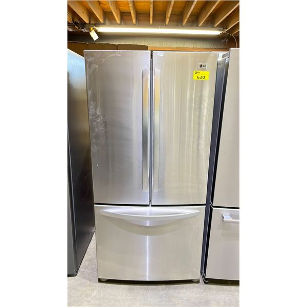 LG LFC23760ST /03 33"W STAINLESS STEEL DOUBLE DOOR BOTTOM FREEZER REFRIGERATOR