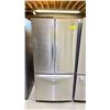 Image 1 : LG LFC23760ST /03 33"W STAINLESS STEEL DOUBLE DOOR BOTTOM FREEZER REFRIGERATOR