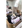 Image 2 : PALLET OF ASSORTED SMALL APPLIANCES, OUTDOOR LED LIGHTS, WATER FLOSSERS, HEATER, FAN & MORE