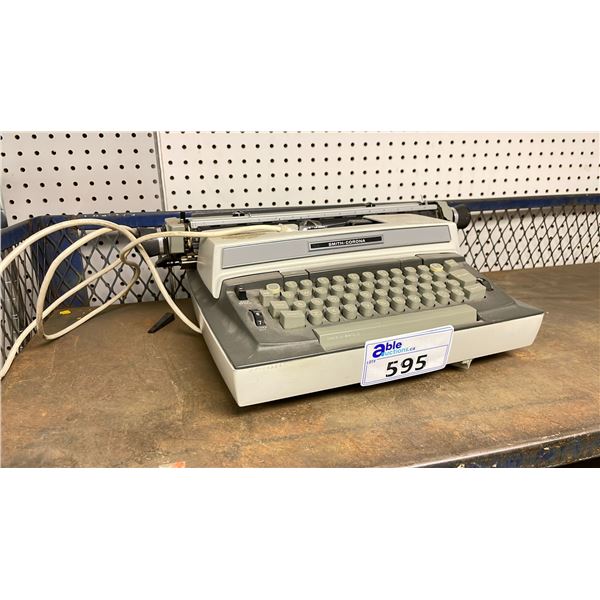 SMITH-CORONA ELECTRIC TYPEWRITER MODEL 7E