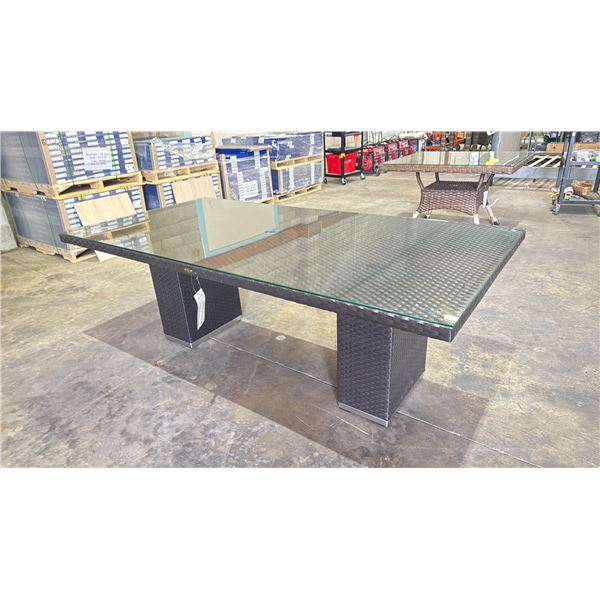 *NEW IN BOX* RATANA CASA MADRID 84  X 42  X 30  GLASS TOP PATIO DINING TABLE