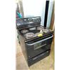 Image 1 : FRIGIDAIRE 4 BURNER 30"W ELECTRIC RANGE