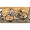 Image 2 : HYPER SHOCKER 27.5 18 SPEED BIKE
