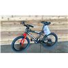 Image 2 : HUFFY ALGONQUIN EIGHTEEN 6 SPEED KIDS BIKE