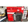 Image 3 : SMALL APPLIANCES INCLUDING INSTANT POT MULTI COOKER, 20" GRIDDLE, IMMERSION BLENDER, 12 BOTTLE