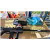 Image 2 : PAINTBALL GUN WITH A BAG OF PAINTBALLS & ASSORTED PAINTBALL GUN ATTACHMENTS