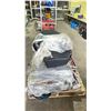 Image 2 : PALLET OF VEHICLE SEATS/ PARTS