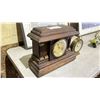 Image 2 : 2 VINTAGE CLOCKS