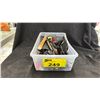 Image 1 : BIN OF ASSORTED KNIVES
