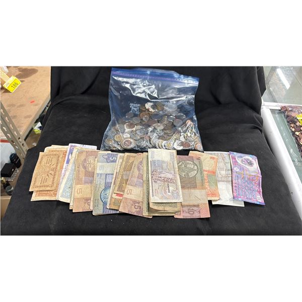 BAG OF ASSORTED WORLD CURRENCY