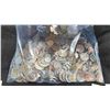 Image 2 : BAG OF ASSORTED WORLD CURRENCY