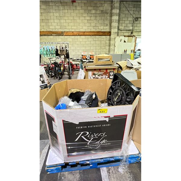 BIN OF VARIOIUS ITEMS INCLUDING MATS THROW PILLOWS AND THROW BLANKET'S