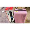 Image 1 : ONE HARD SHELL SUITCASE WITH ROLLING WHEELS AND COMBINATION LOCK COMBINATION UNKNOWN & HONEYWELL