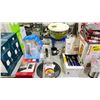 Image 3 : TABLE OF KITCHEN ITEMS PANS STARFRIT BLENDE ELECTRIC KETTLE , BRITA PITCHER AND FILTER AND MORE