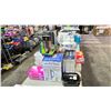 Image 2 : LOT OF KITCHEN ITEMS BRITA WATER CONTAINEER FILTERS PLAYTEX GLASSWARE SET AND 6 PIECE CORNING WARE