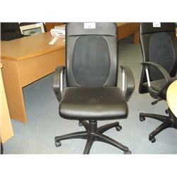 Black Leather/mesh Gaslift Chair