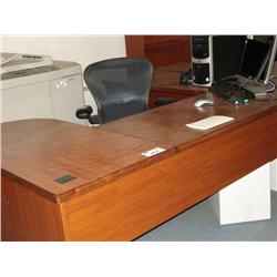 Cherry U-Shaped Executive Desk