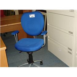 Blue Cloth Gaslift Chair