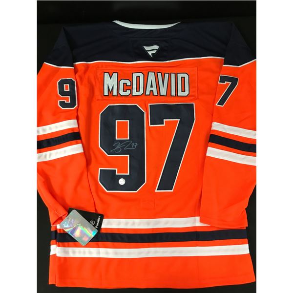 CONNOR MCDAVID SIGNED EDMONTON  OILERS JERSEY (KB AUTHENTICS COA)