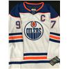 Image 3 : CONNOR MCDAVID SIGNED EDMONTON OILERS JERSEY ( KB AUTHENTICS COA)