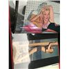 Image 3 : LARGE VINTAGE MARILYN MONROE SCRAPBOOK