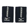 Image 1 : ICHIRO SUZUKI GAME WORN MIZUNO WRISTBANDS MARINERS COA