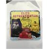 Image 2 : ANGUS YOUNG AC/DC SIGNED 8X10 - ELITE AUTHENTICATION COA