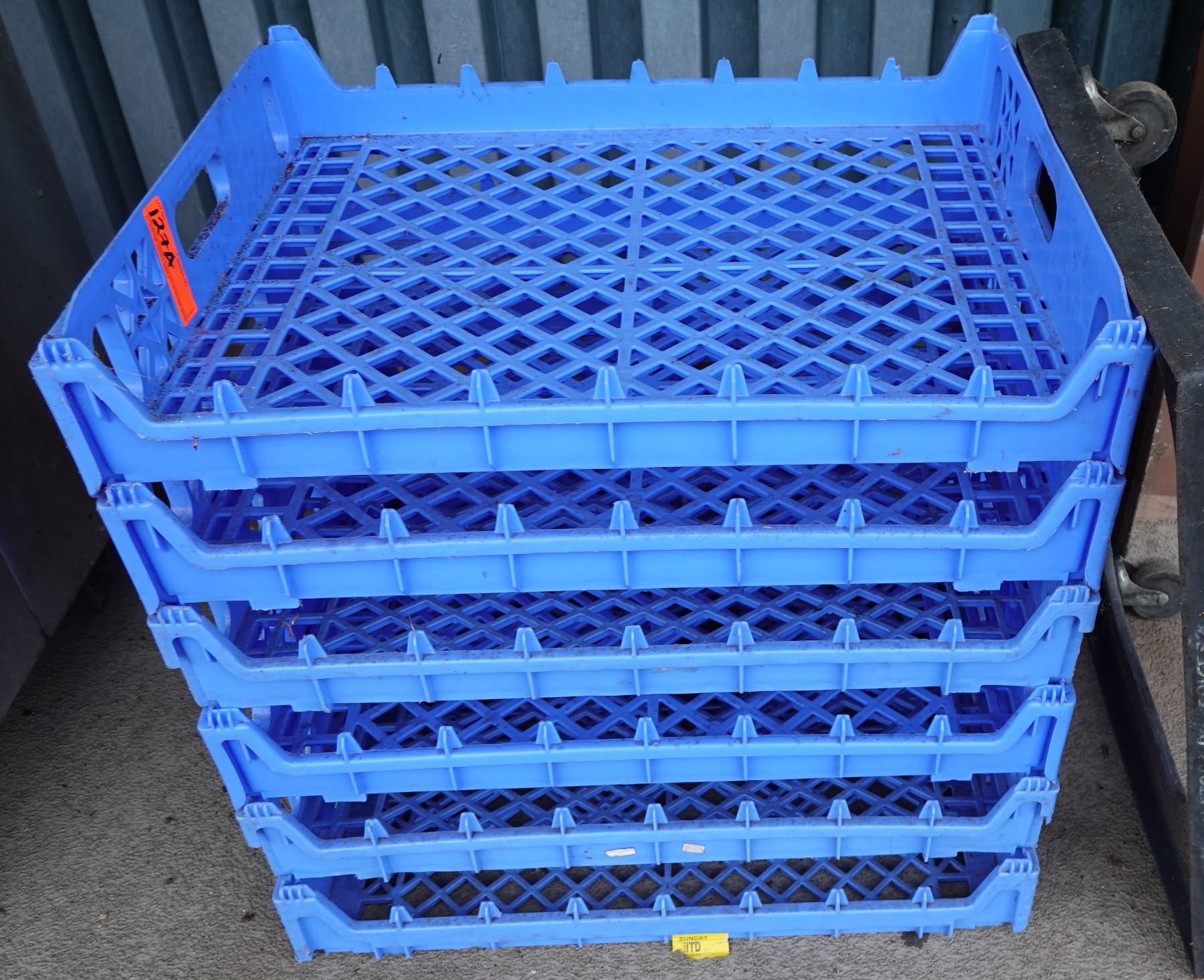 Qty 6 Love's Bakery Blue Plastic Stacking Bread Trays 22" x 25" on Rack