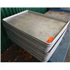 Image 1 : Multiple Baking Sheets 18" x 26"
