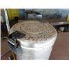 Image 8 : Qty 2  Dual Heat Lamp Food Warmers & Zojirushi Rice Cooker