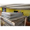 Image 2 : Blodgett Combi Cooling Rack w/ Multiple Baking Sheets 21" x 27"
