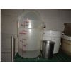 Image 2 : Multiple Plastic Food Storage & Measuring Containers, Misc Sizes