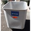 Image 1 : Utility Tub on Wheels 22" x 20" x 23"H