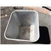 Image 2 : Utility Tub on Wheels 22" x 20" x 23"H