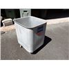 Image 3 : Utility Tub on Wheels 22" x 20" x 23"H