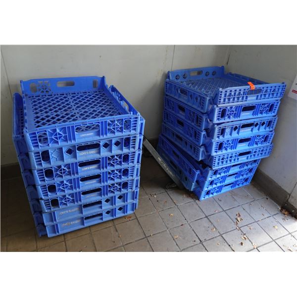 Qty 15 Love's Bakery Blue Plastic Stacking Bread Trays  22" x 25" on Rack