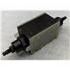 Image 3 : Vickers #DGMFN-3-X-A2W-B2W-41 Valve