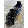 Image 3 : Rexroth #R900910785 Valve