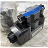 Image 3 : (2) Tokyo Keiki #DG4V-5-2A-M-PL-T-6-40 Control Valves