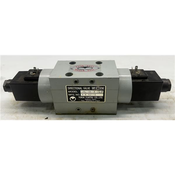 Tokai Yuatsu #LSL-55-A-D2-S Directional Valve