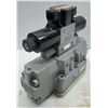 Image 2 : Toyooki Kogyo #HDD3C-3W-BCA-2-06B-L YD2 Directional Control Valve Unit