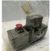 Image 1 : Moog #J661B103A Valve